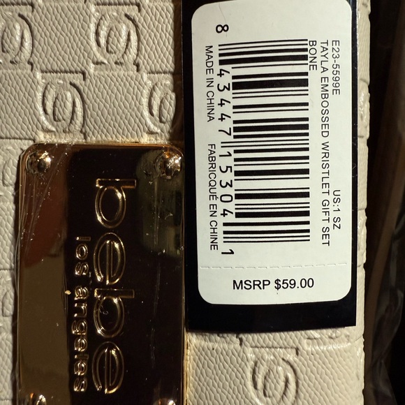 NWT!! Bebe Ivory Wristlet with Metallic Details - Picture 2 of 5